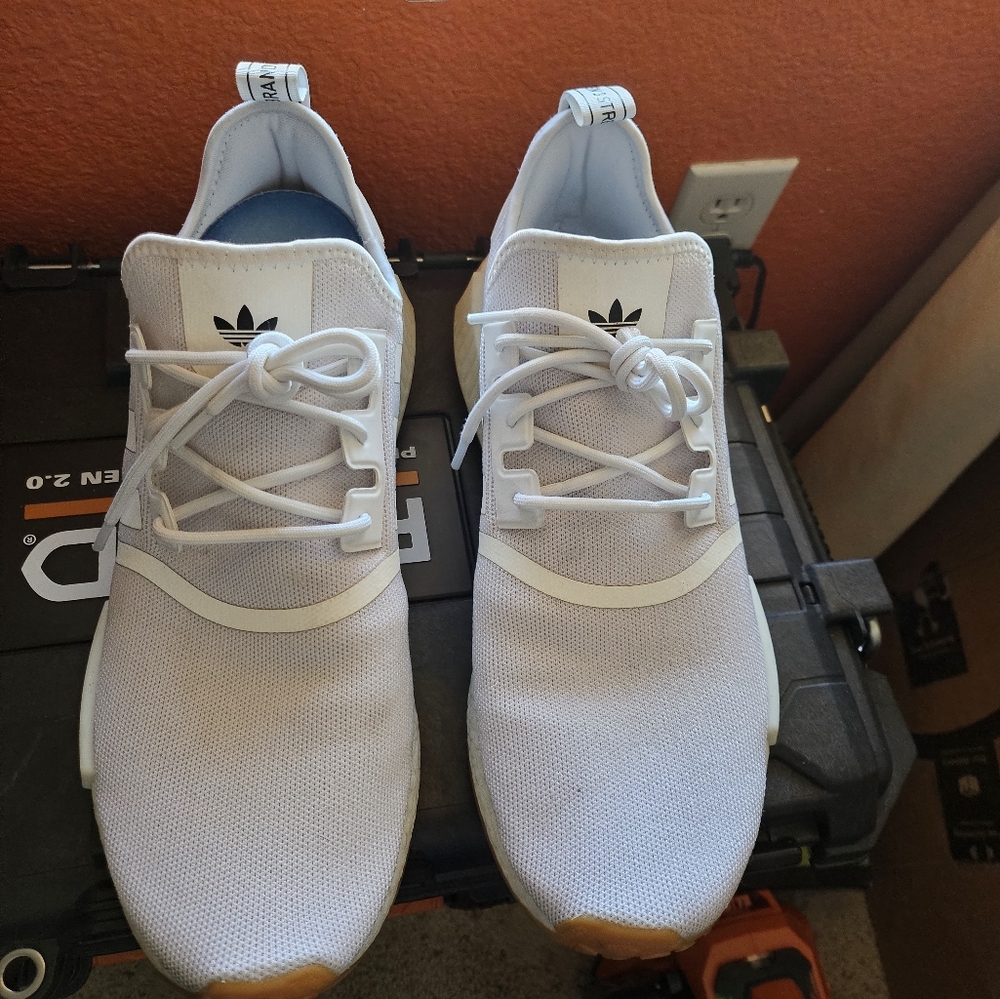 adidas White Sneakers with Lightweight Fabric and Traditional Lacing